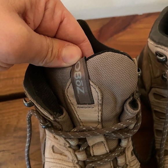 Water proof Hiking boots - Picture 2 of 6